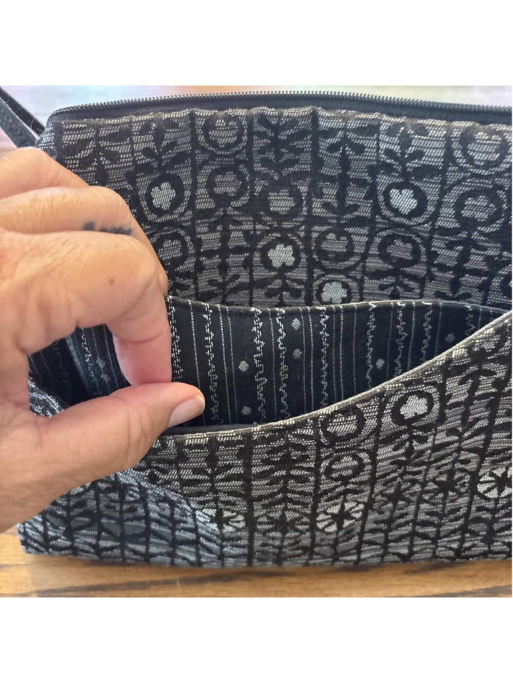 Maruca Design Pocket Bag Crossbody Zip Closure black/gray made in USA